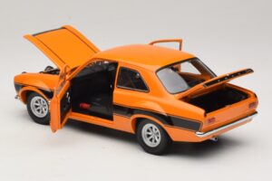 Ford Escort Mk1 RS1600 AVO Orange Med Svarta Ränder Minichamps 1:18 100688104 Metall — bild 5 av 8
