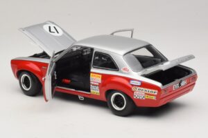 Ford Escort Mk1 TC #17 Stewart / C. Craft RAC Tourist Trophy Silverstone 1970 Minichamps 1:18 100708117 Metall — bild 5 av 8