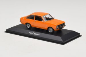 Ford Escort Mk2 Orange Maxichamps 1:43 940084101 Metall — bild 3 av 5