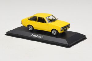 Ford Escort Mk2 Gul Maxichamps 1:43 940084100 Metall — bild 3 av 5