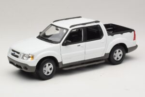 Ford Explorer Sport Trac Vit Maisto 1:18 36891 Metall