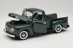 Ford F-1 Grön Road Legends 1:18 92218 Metall — bild 2 av 8