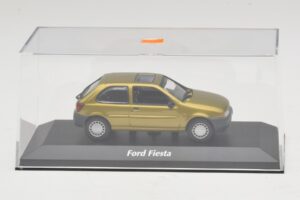 Ford Fiesta Mk4 Guld Maxichamps 1:43 940085060 Metall — bild 4 av 5