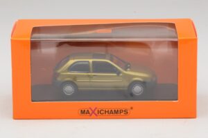 Ford Fiesta Mk4 Guld Maxichamps 1:43 940085060 Metall — bild 5 av 5