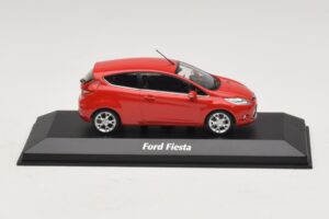 Ford Fiesta Mk7 Röd Maxichamps 1:43 940088000 Metall