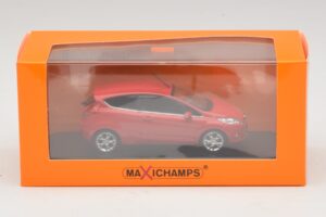 Ford Fiesta Mk7 Röd Maxichamps 1:43 940088000 Metall — bild 5 av 5