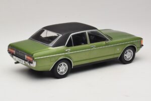 Ford Granada Mk1 Grön Metallic & Svart MCG 1:18 MCG18569 Metall — bild 2 av 6