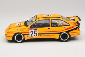 Ford Sierra RS500 #25 T. Longhurst / T. Mezera Bathurst 1000 Winner 1988 Ersättningslåda Biante 1:18 103888025-R1 Metall — bild 4 av 8