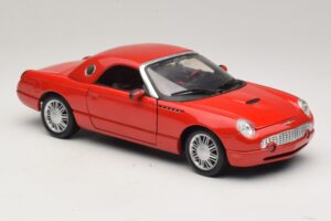 Ford Thunderbird Röd Maisto 1:18 31620 Metall — bild 6 av 8