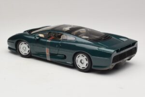 Jaguar XJ220 Grönmetallic Maisto 1:18 31807 Metall — bild 7 av 8