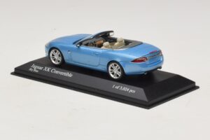 Jaguar XK X150 Cabriolet Ljusblå Metallic Minichamps 1:43 400130530 Metall — bild 3 av 5