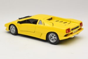 Lamborghini Diablo Gul Maisto 1:18 32803 Metall — bild 7 av 8