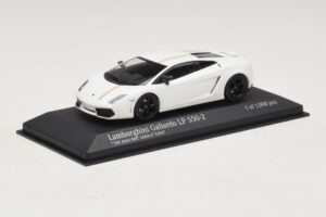 Lamborghini Gallardo LP550-2 Tricolore Vit Minichamps 1:43 400103801 Metall — bild 2 av 5