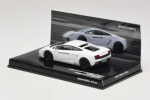 Lamborghini Gallardo LP560-4 Academy Vit Minichamps 1:43 436103801 Metall — bild 3 av 5