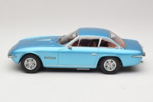 Lamborghini Islero S Ljusblå Metallic KK-Scale 1:18 KKDC181581 Metall — bild 3 av 6