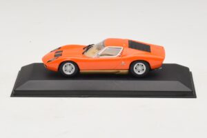 Lamborghini Miura P400 Orange Minichamps 1:43 430103002 Metall