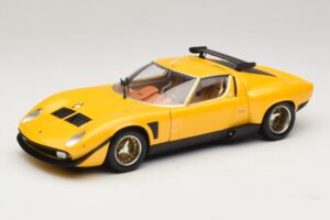 Lamborghini Miura SVR Gul & Svart Kyosho 1:18 08319GY Metall
