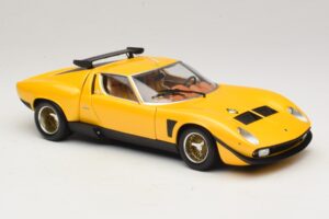 Lamborghini Miura SVR Gul & Svart Kyosho 1:18 08319GY Metall — bild 6 av 8