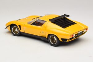 Lamborghini Miura SVR Gul & Svart Kyosho 1:18 08319GY Metall — bild 7 av 8
