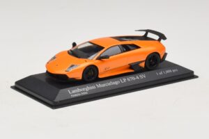 Lamborghini Murcielago LP670-4 SV Orange Metallic Minichamps 1:43 400103942 Metall — bild 2 av 5