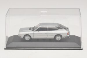 Lancia Beta HPE Silver Minichamps 1:43 400125711 Metall — bild 4 av 5