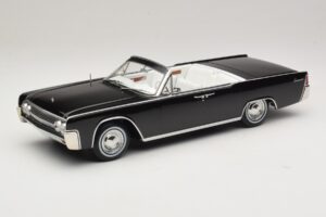 Lincoln Continental Convertible Svart Bad Boys KK-Scale 1:18 KKDC181521 Metall