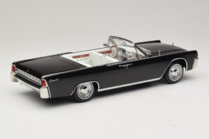 Lincoln Continental Convertible Svart Bad Boys KK-Scale 1:18 KKDC181521 Metall — bild 3 av 7