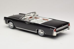 Lincoln Continental Convertible Svart Bad Boys KK-Scale 1:18 KKDC181521 Metall — bild 6 av 7