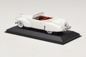 Lincoln Continental Cabriolet Vit Minichamps 1:43 400082501 Metall — bild 3 av 5