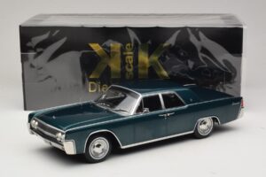 Lincoln Continental Mörkgrön Metallic Matrix Reloaded & Revolutions KK-Scale 1:18 KKDC181481 Metall — bild 6 av 6