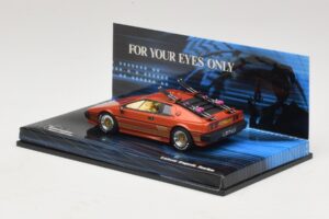 Lotus Esprit Turbo For Your Eyes Only Minichamps 1:43 400135260 Metall — bild 4 av 6