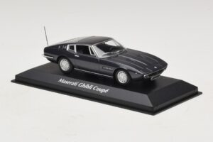 Maserati Ghibli Brun Metallic Maxichamps 1:43 940123320 Metall — bild 3 av 5
