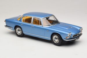 Maserati Quattroporte I Ljusblå Metallic KK-Scale 1:18 KKDC181514 Metall — bild 4 av 6