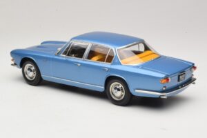 Maserati Quattroporte I Ljusblå Metallic KK-Scale 1:18 KKDC181514 Metall — bild 5 av 6