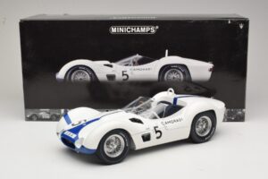 Maserati Tipo 61 #5 Camoradi S. Moss / D. Gurney 1000km Nurburgring Winner 1960 Minichamps 1:12 120601205 Metall — bild 8 av 8