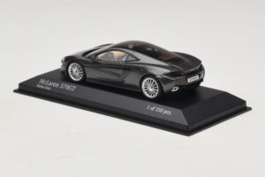 McLaren 570GT Storm Grey Minichamps 1:43 537154520 Metall — bild 3 av 5