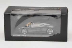 McLaren 570GT Storm Grey Minichamps 1:43 537154520 Metall — bild 5 av 5