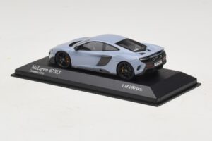 McLaren 675LT Ceramic Grey Minichamps 1:43 537154420 Metall — bild 3 av 5