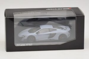 McLaren 675LT Ceramic Grey Minichamps 1:43 537154420 Metall — bild 5 av 5