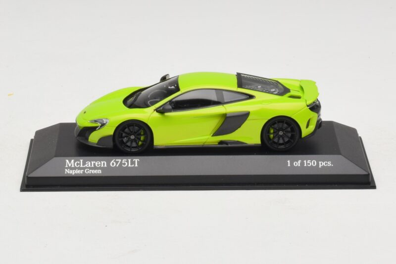McLaren 675LT Napier Green Minichamps 1:43 537154422 Metall