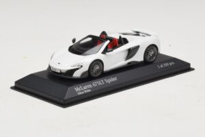 McLaren 675LT Spider Silica White Minichamps 1:43 537154432 Metall — bild 2 av 5
