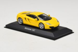 McLaren MP4-12C Gul Maxichamps 1:43 940133020 Metall — bild 3 av 5