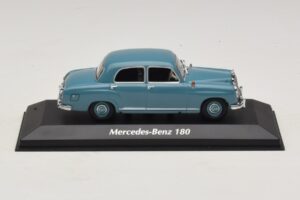 Mercedes 180 W120 Blå Maxichamps 1:43 940033102 Metall