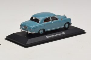 Mercedes 180 W120 Blå Maxichamps 1:43 940033102 Metall — bild 2 av 5
