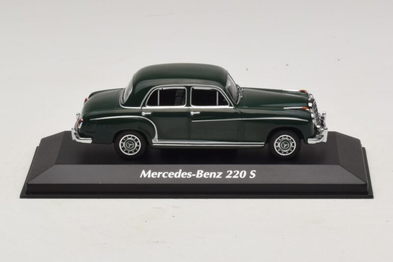 Mercedes 220 S W180 Mörkgrön Maxichamps 1:43 940033001 Metall