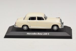Mercedes 220 S W180 Vit Maxichamps 1:43 940033000 Metall