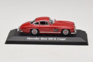 Mercedes 300 SL W198 Röd Maxichamps 1:43 940039001 Metall