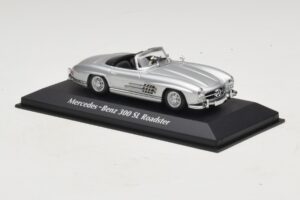 Mercedes 300 SL W198 Roadster Silver Maxichamps 1:43 940039030 Metall — bild 3 av 5