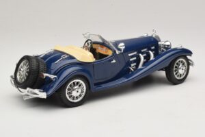 Mercedes 500K Roadster Blå Bburago 1:20 3070 Metall — bild 3 av 8