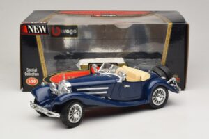 Mercedes 500K Roadster Blå Bburago 1:20 3070 Metall — bild 8 av 8